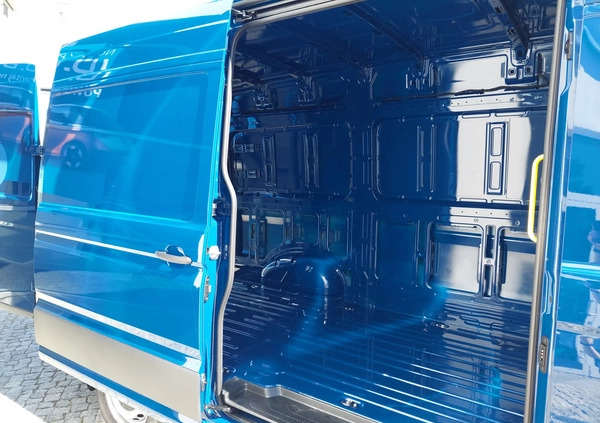 Volkswagen Crafter cena 172240 przebieg: 10, rok produkcji 2024 z Żyrardów małe 29